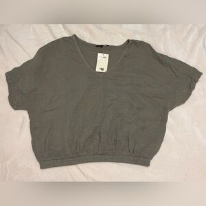 NWT | Crop Top